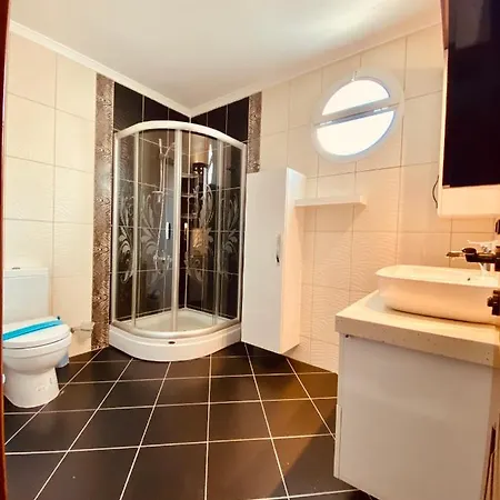 Villa Nda Havuzlu Muhtesem Roma *